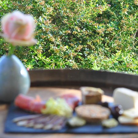 Bed and Breakfast Le Lion D'Or En Perigord Mauzac-et-Grand-Castang Екстер'єр фото